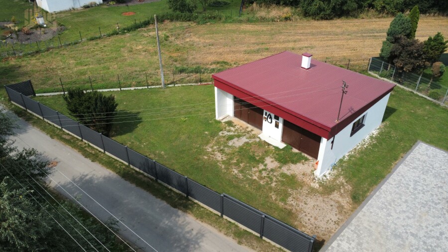 wielicki, Niepołomice, Brzeska, Budynek do adaptacji pod nowoczesny dom