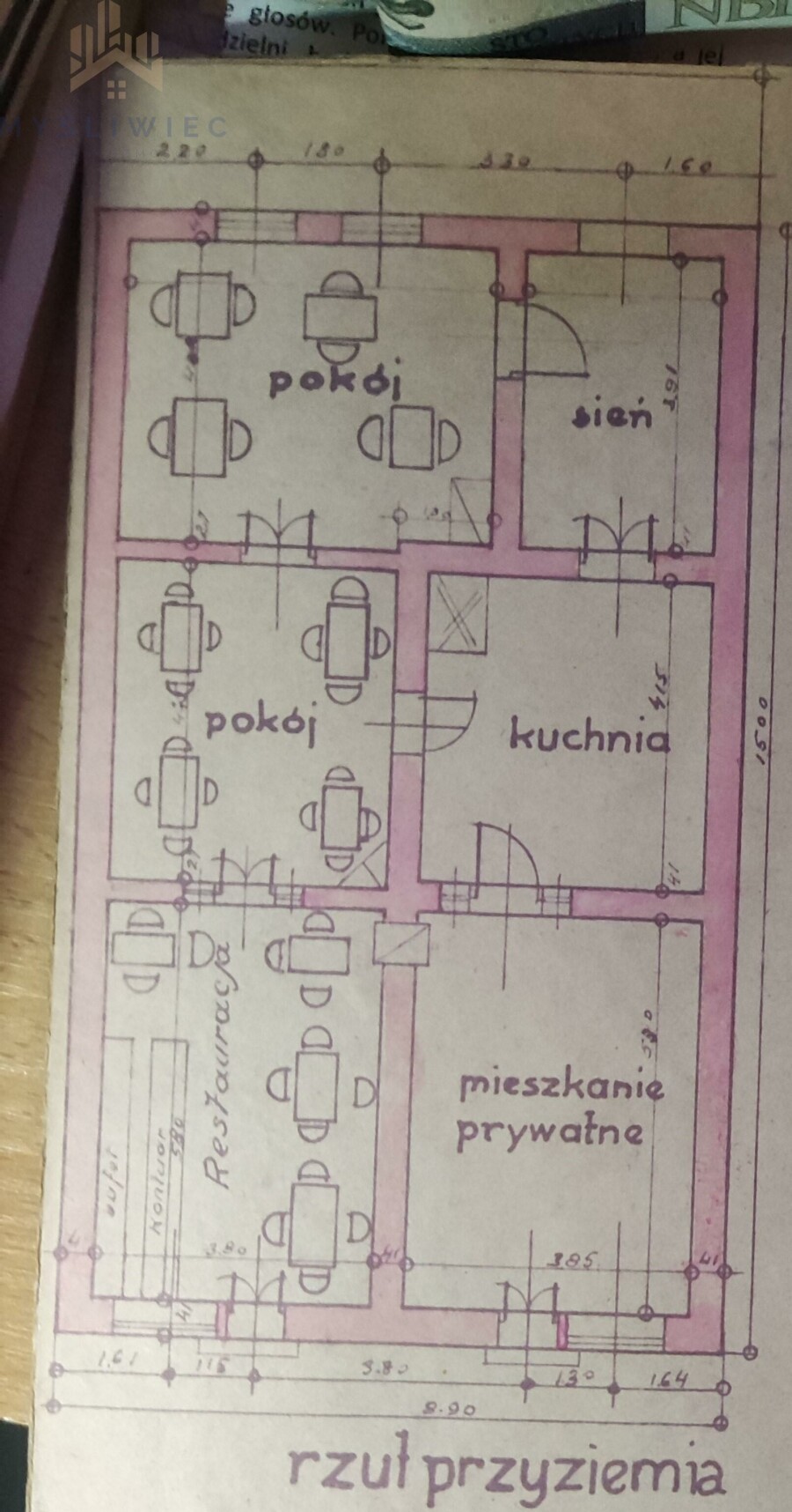 proszowicki, Koszyce, Dom z dwoma lokalami usługowymi / KOSZYCE RYNEK