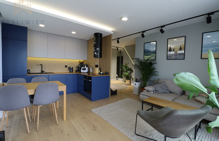 małopolskie, Kraków, Do wejścia / taras 30m / hala garażowa/ smart home