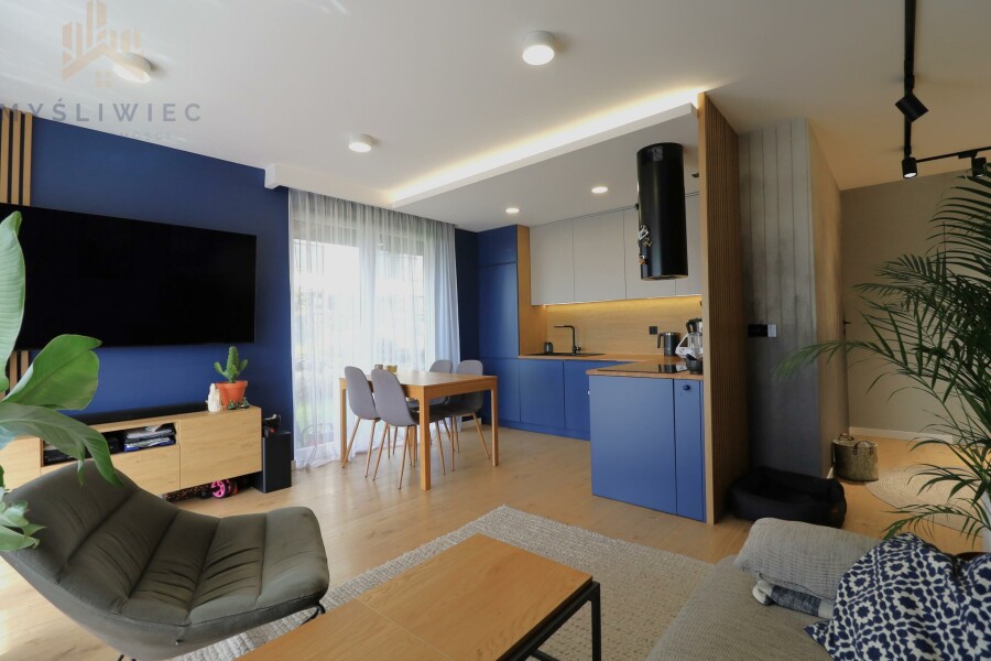 Kraków, Dębniki, Bpa. Albina Małysiaka, Do wejścia / taras 30m / hala garażowa/ smart home