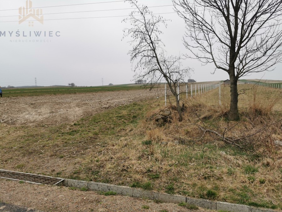 wadowicki, Spytkowice, Torowa, Zator/ 13 a budowlane/ płaska, w spokojnej okolicy