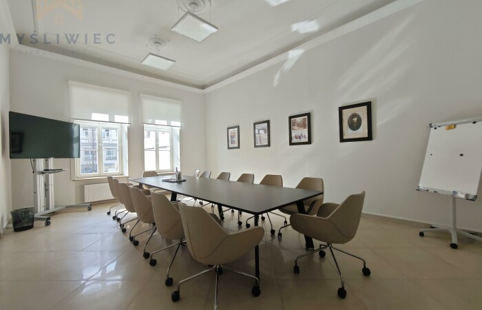 małopolskie, Kraków, Nowoczesne biuro do wejścia w prestiżowej okolicy