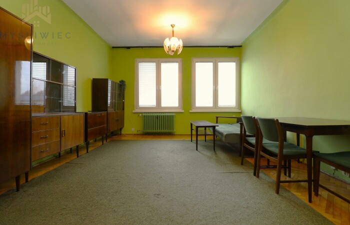 małopolskie, Kraków, Mieszkanie w centrum z potencjałem na 3 pokoje