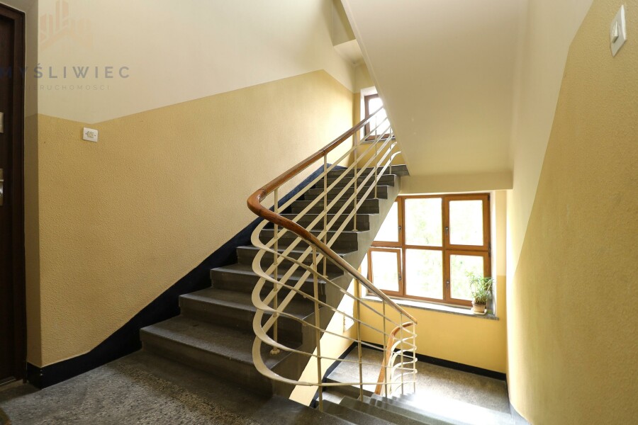 Kraków, Kraków-Śródmieście, Grzegórzki, Mogilska, Mieszkanie w centrum z potencjałem na 3 pokoje