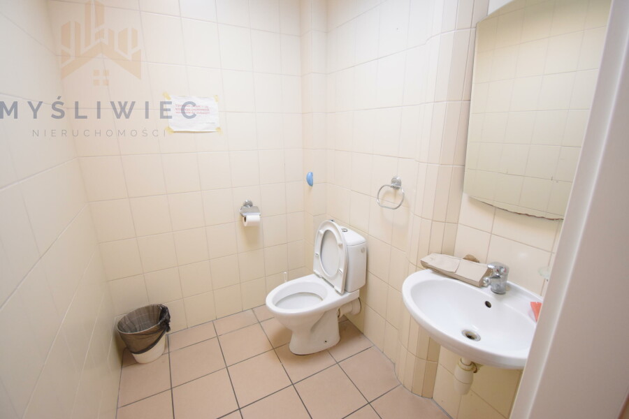 krakowski, Zabierzów, Balice, Sportowa, Biura i powierzchnie magazynowe / różne metraże / pierwsze piętro