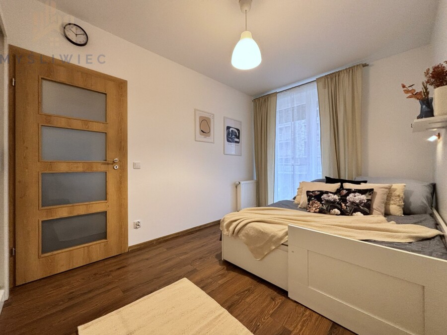 Kraków, Kraków-Nowa Huta, Czyżyny, Marii Dąbrowskiej, 3 pokojowe do wejścia / zamknięte osiedle / 2015 rok / tramwaj