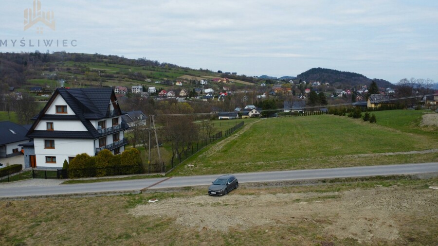 limanowski, Dobra, Pięknie położona pod lasem działka budowlana 17a / przy drodze / media