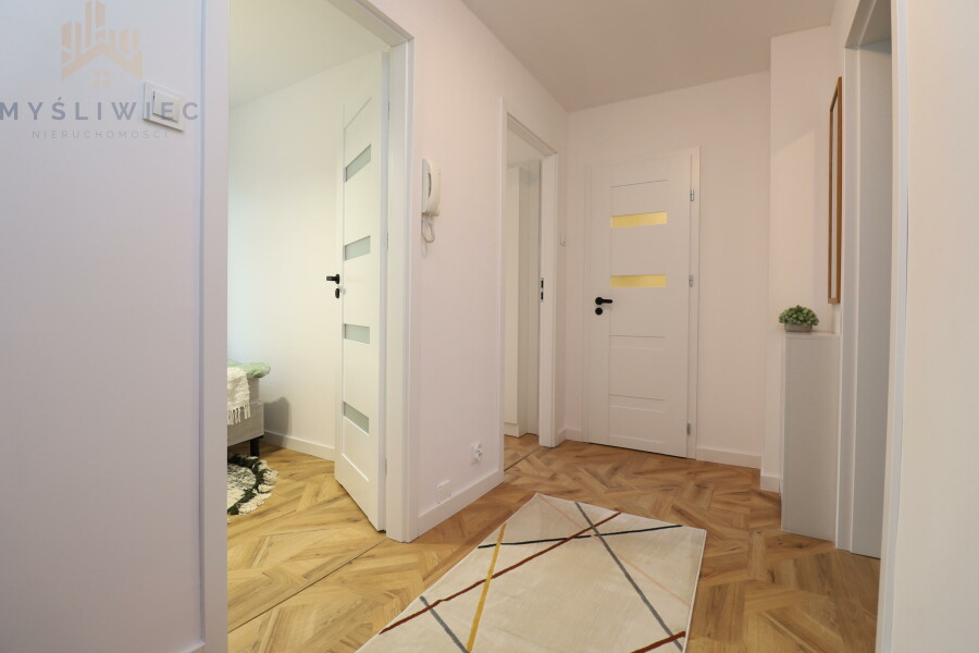 Kraków, Kraków-Podgórze, Wielicka, Wykończone | umeblowane | salon z aneksem + 2 sypialnie | balkon
