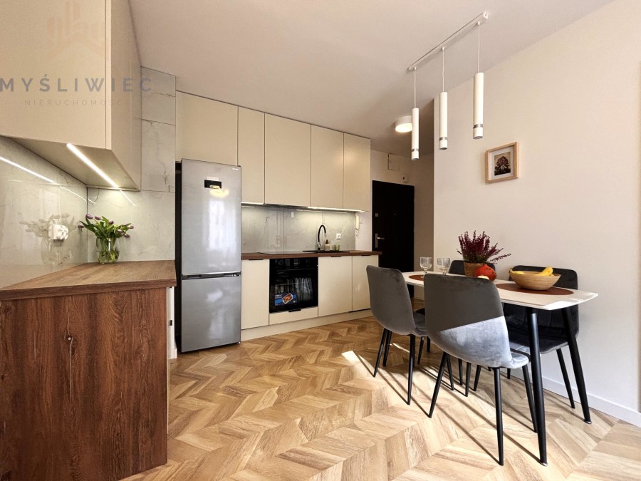 Kraków, Kraków-Podgórze, Kurdwanów, Daliowa, Po remoncie, w pełni umeblowane, 3 pok., balkon