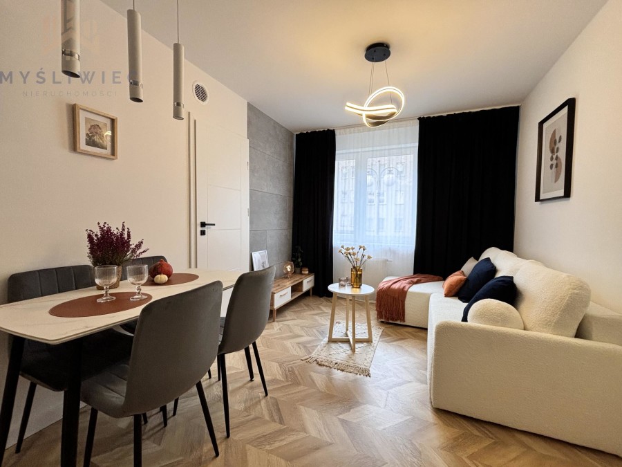 Kraków, Kraków-Podgórze, Kurdwanów, Daliowa, Po remoncie, w pełni umeblowane, 3 pok., balkon