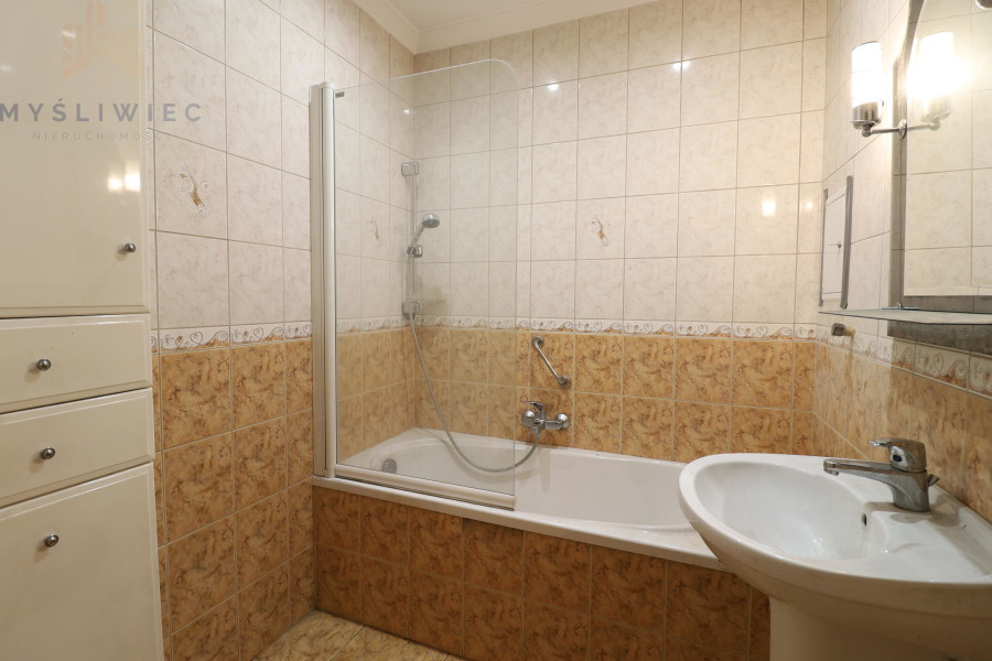 Kraków, Bieżanów-Prokocim, Heleny, Dwustronne do remontu / ciche / tramwaj / MPEC