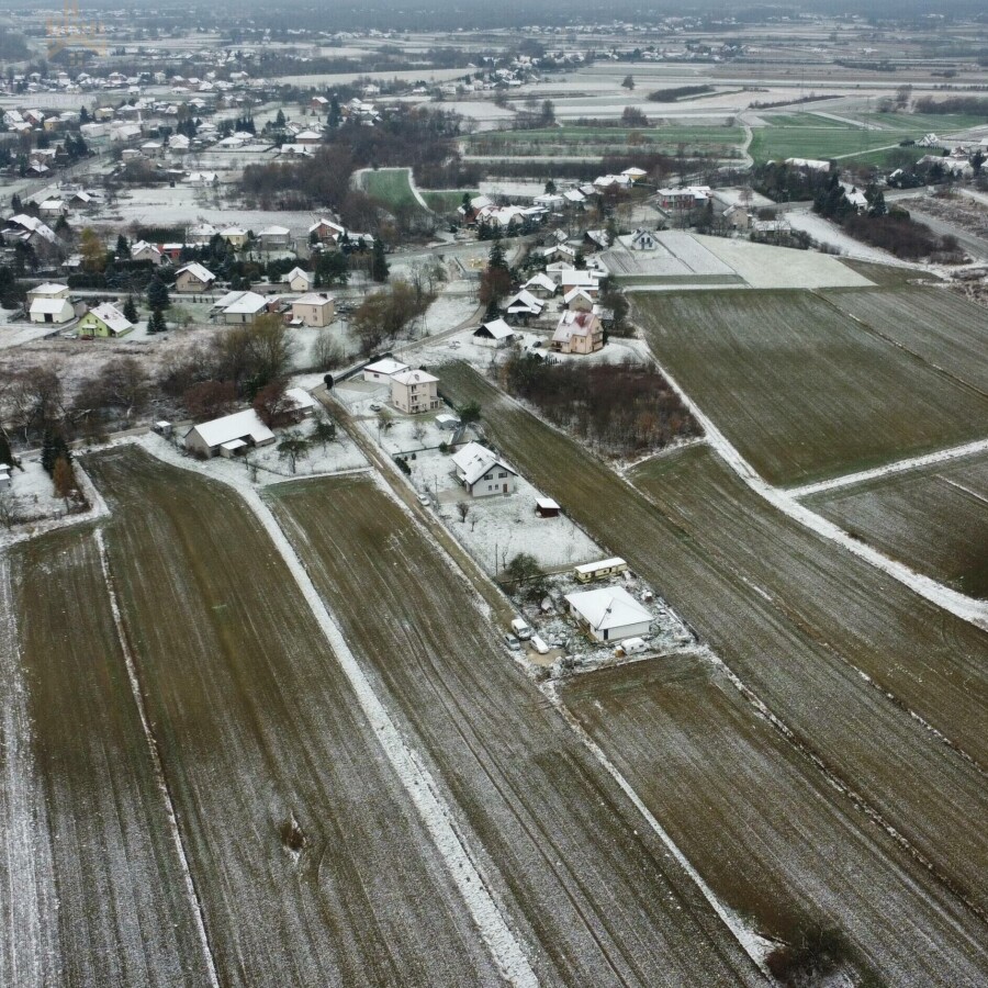Kraków, Kraków-Nowa Huta, Nowa Huta, Brzeska, Płaska działka budowlana, cicha i rodzinna okolica