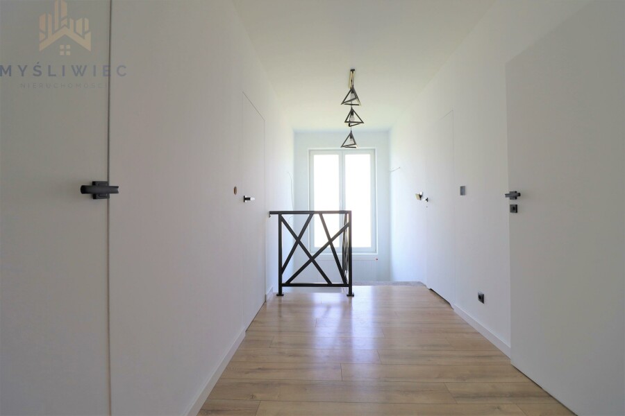 bocheński, Rzezawa, Dąbrówka, Nowy, przestronny dom  w pięknej okolicy pod lasem